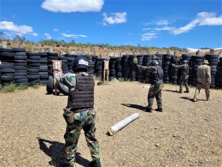 Policía de San Luis se capacitó en Caleta Olivia