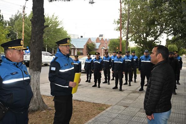 Sargento Humberto Yapura recibió reconocimiento tras salvar la vida de un hombre