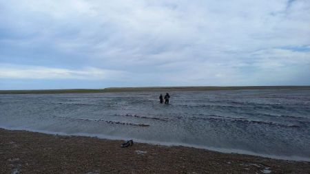 Bomberos y Prefectura Naval Argentina continúan con la búsqueda de personas desaparecidas en Puerto San Julián